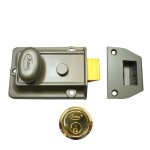 ASEC Traditional Non-Deadlocking Nightlatch 60mm GRN with PB Cylinder Visi
