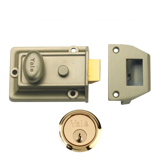 YALE 77 & 706 Non-Deadlocking Traditional Nightlatch 60mm ENB with PB Cylinder Boxed - Click Image to Close